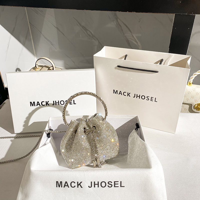 香港真皮闪钻水桶包手提斜挎