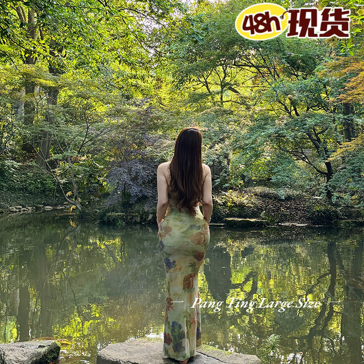 胖婷大码定制胖mm「花野迷踪」夏季优雅度假风收腰显瘦修身连衣裙