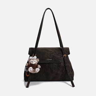 高级感小众麂皮托特包女咖啡色小熊挂件百搭单肩手提包