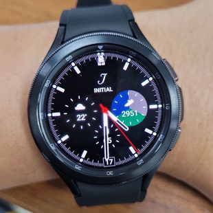 二手三星Galaxy Watch4 classic蓝牙版智能通话心率血氧健康检测