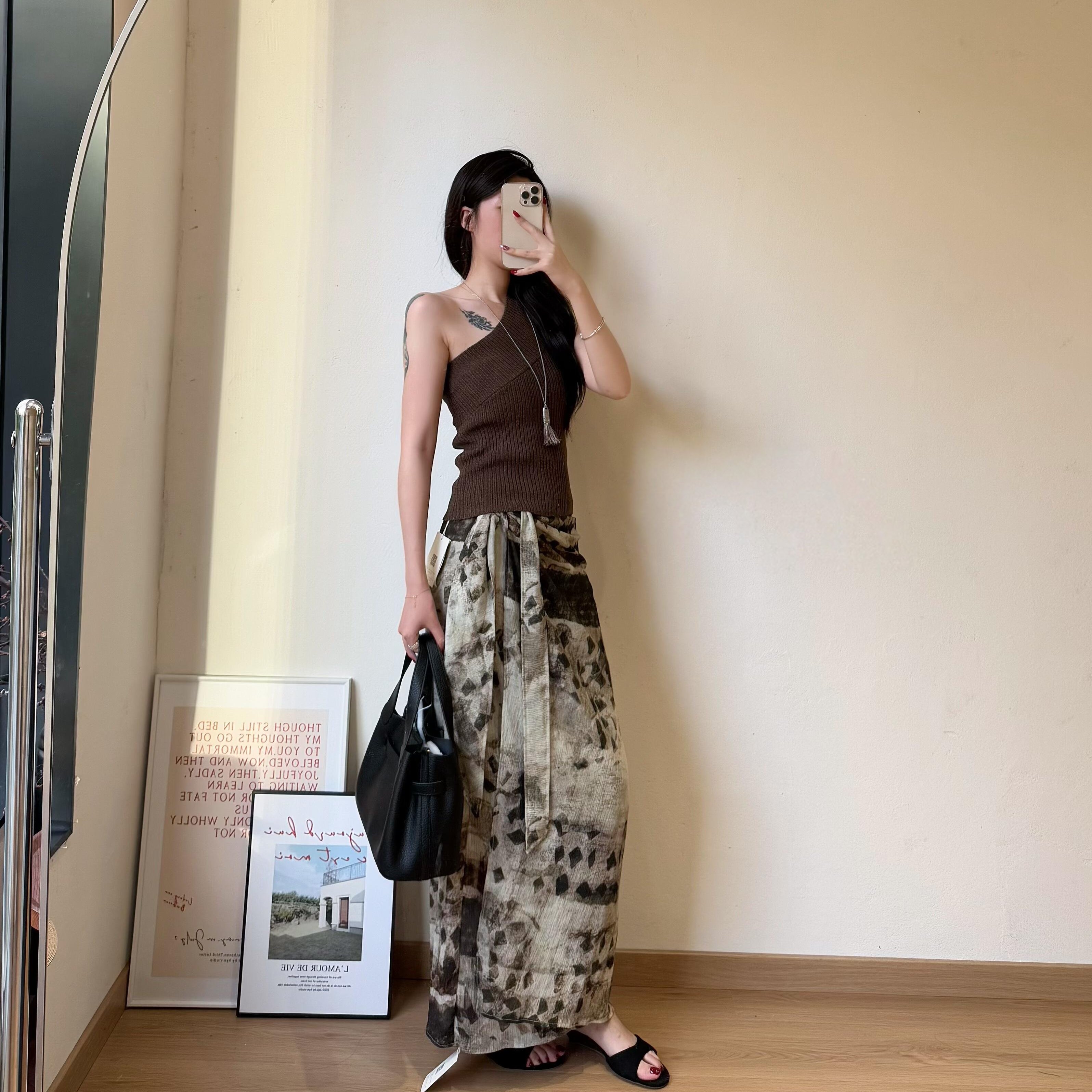 泰国东南亚旅游度假穿搭套装女夏季斜领针织背心水墨印花半身长裙,女装/女士精品,时尚套装,淘宝优惠券,粉丝福利购,淘宝优惠卷