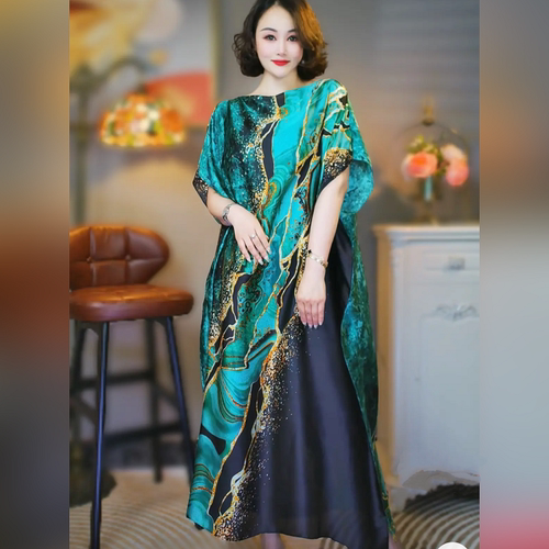 塞纳河畔优雅气质时尚显瘦高级舒服透气夏季新款女士长款披肩萍萍