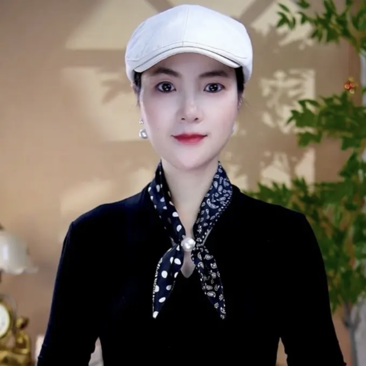 【冰丝缎珠珠蝴蝶结小丝巾】时尚百搭吸扣丝巾懒人围巾气质时尚潮