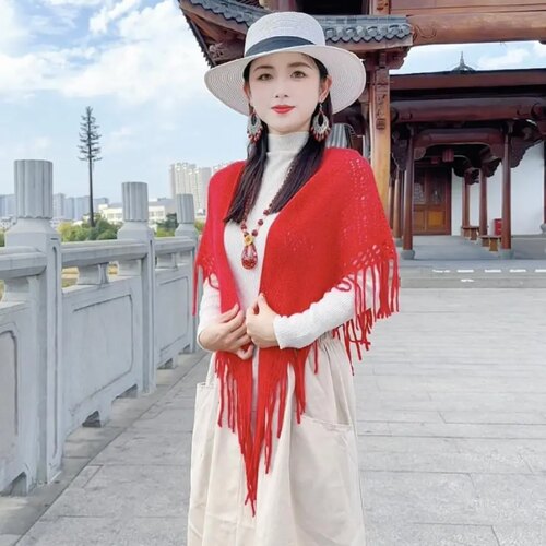 韩版纯色空调房外搭夏季旅游拍照贵妇斗篷三角镂空设计流苏披肩潮