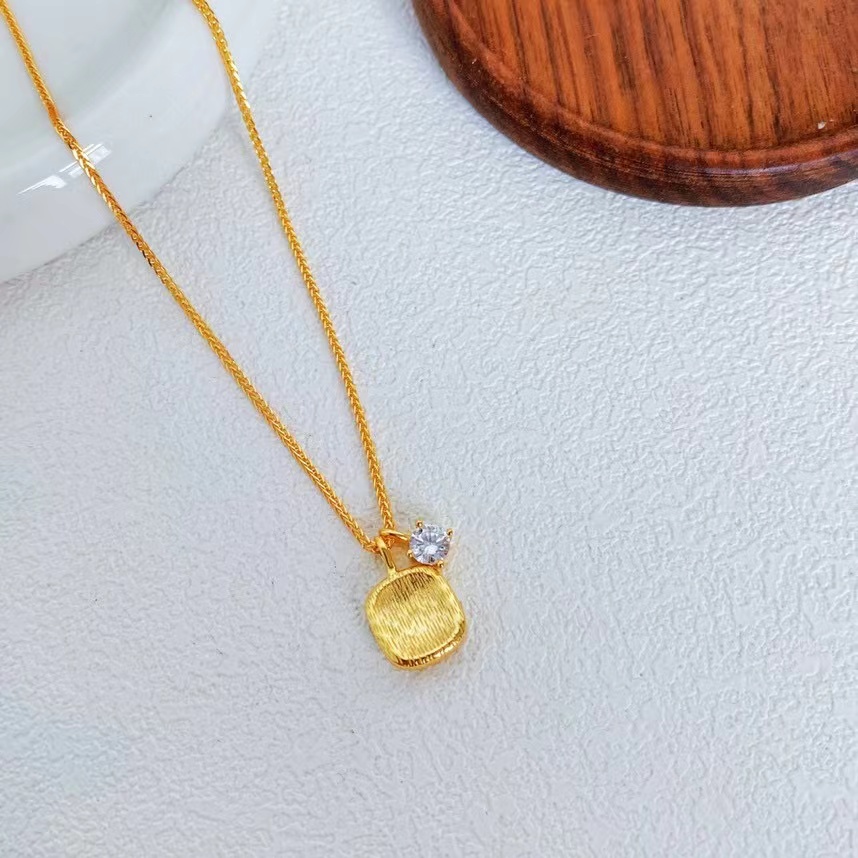 S925纯银拉丝小方糖项链双面佩戴锁骨链轻奢百搭百元高级项链秋冬