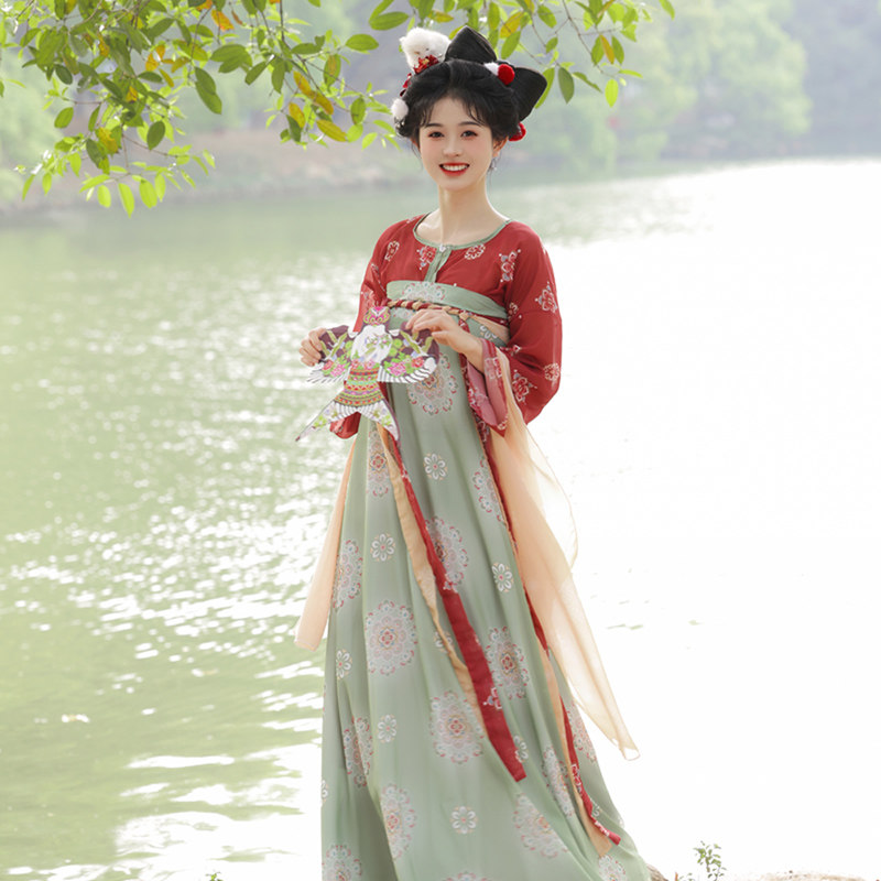 初颜原创唐制汉服女中国风古装薄款坦领上衣一片式齐胸襦裙仙春夏