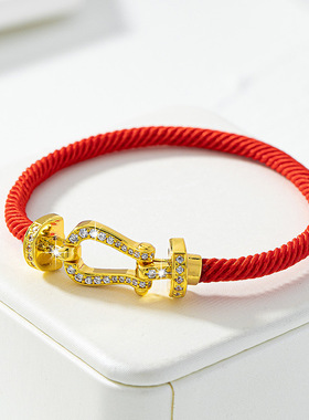 镶锆马蹄扣红绳手链新年氛围感小众百搭本命年幸运手绳2132