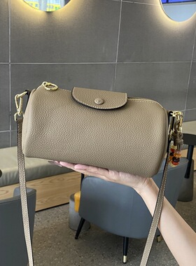 时尚女包真皮直播头层牛皮圆筒包单肩斜挎包小众化妆包66045