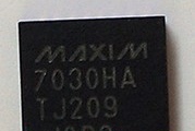 全新现货MAX7030HATJ MAX7030HA 丝印7030HA 贴片 QFN-32 芯片