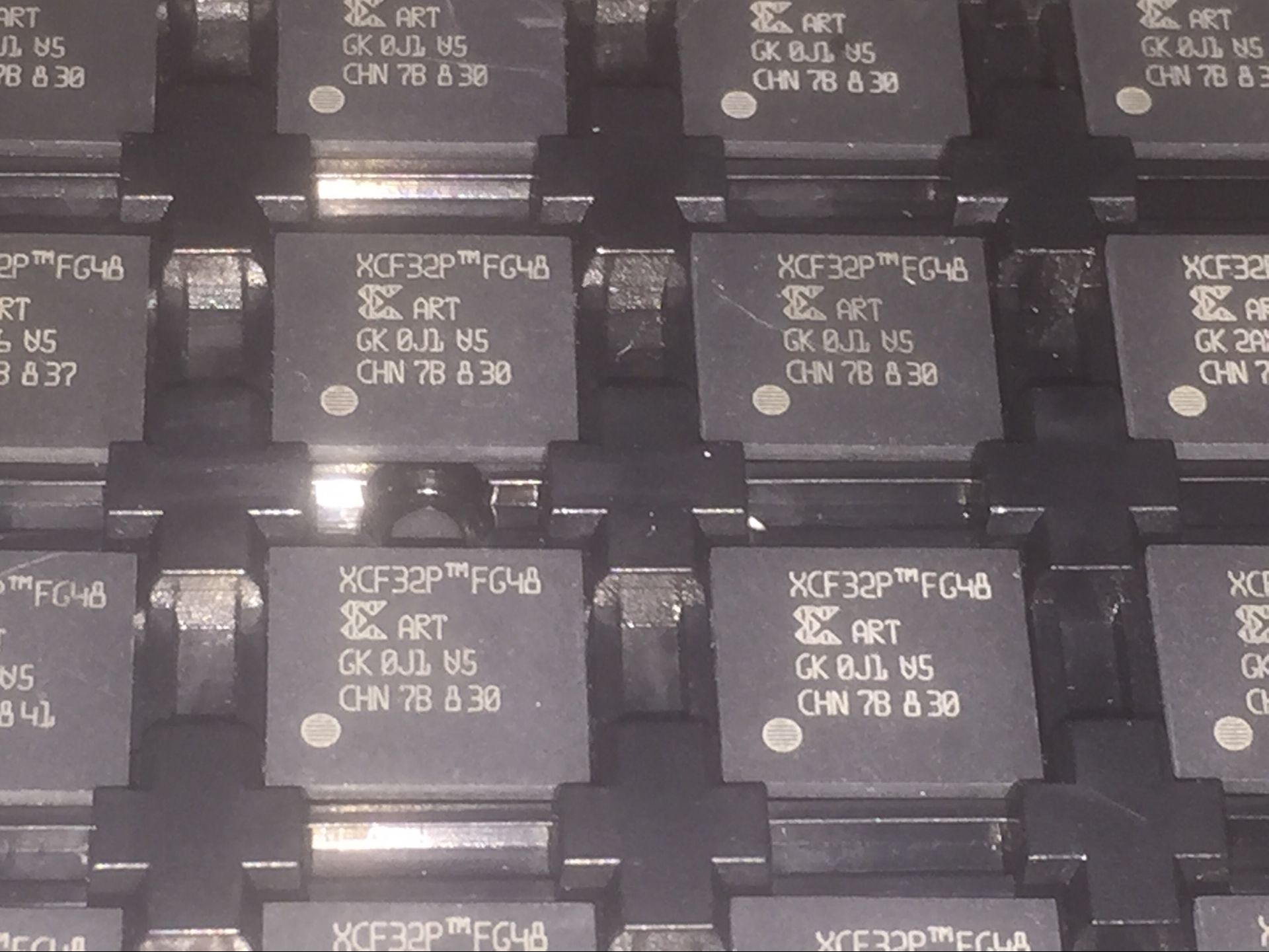 XCF32PFS48C BGA【进口正品XILINX】 XCF32P