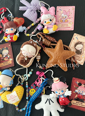 泡泡玛特DIMOO迪士尼联名系列改娃钥匙扣包包挂件车钥匙闺蜜礼物