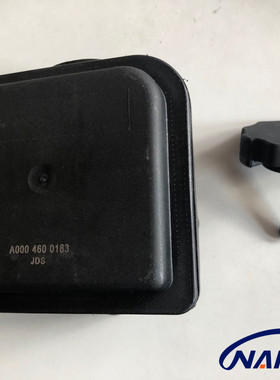 适用奔驰M112发动机W164W251方向机W211W203助力泵W220W219油壶