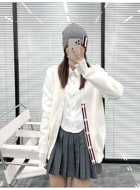 气质韩版女装后背彩条拼色修身tb针织羊毛开衫V领外套厚长袖毛衣