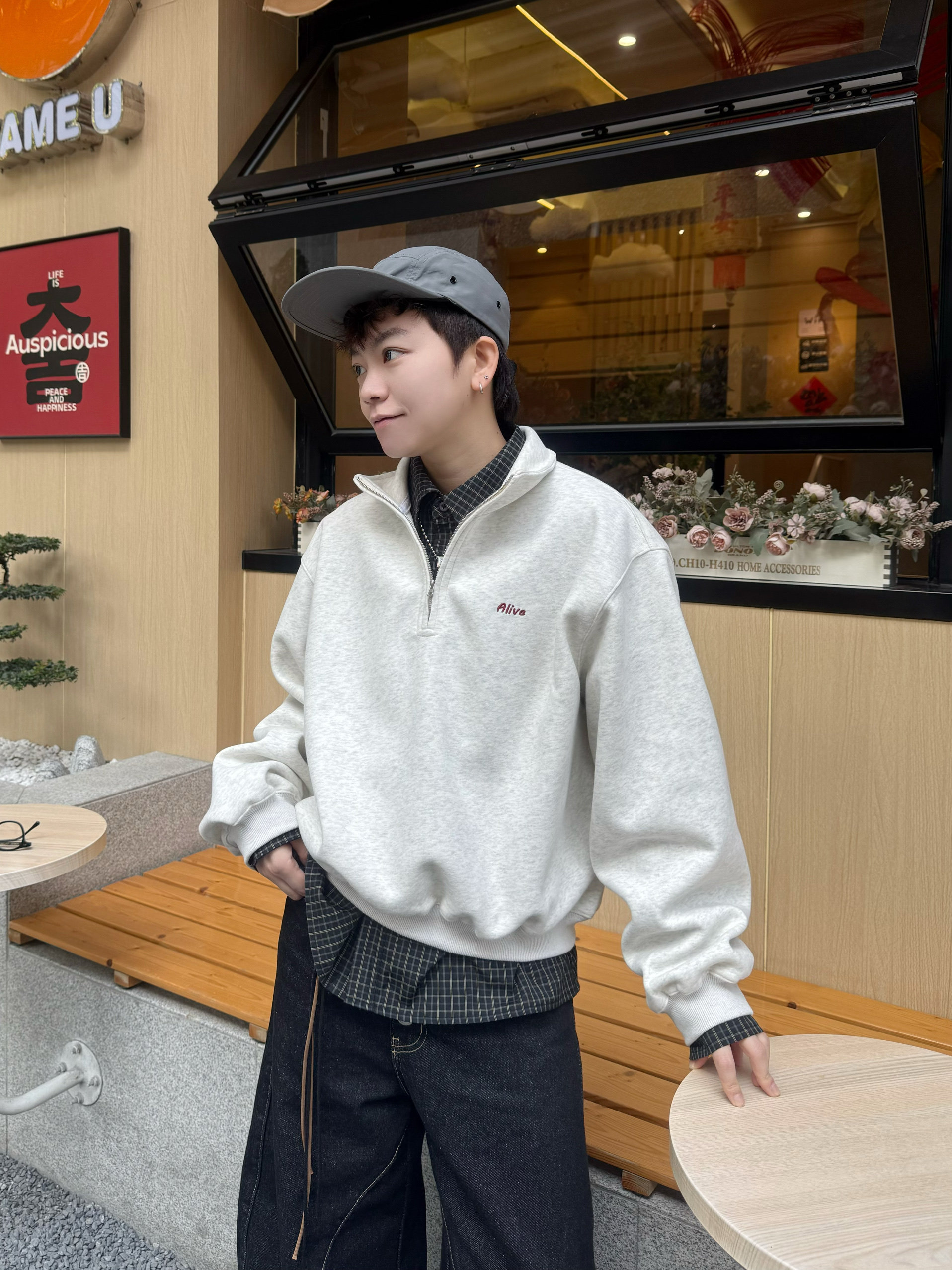 冻鱼集市日系简约半高领美式拉链卫衣