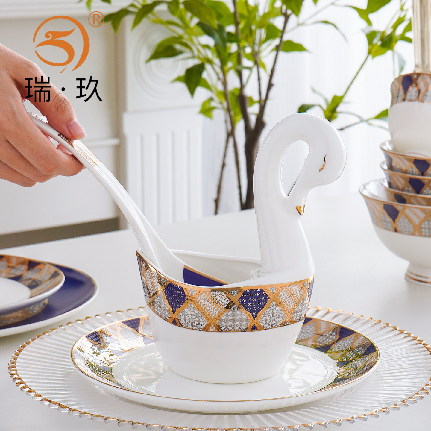 家用骨瓷勺子篓勺子桶创意餐桌天鹅水果叉子罐典雅大勺子收纳笼