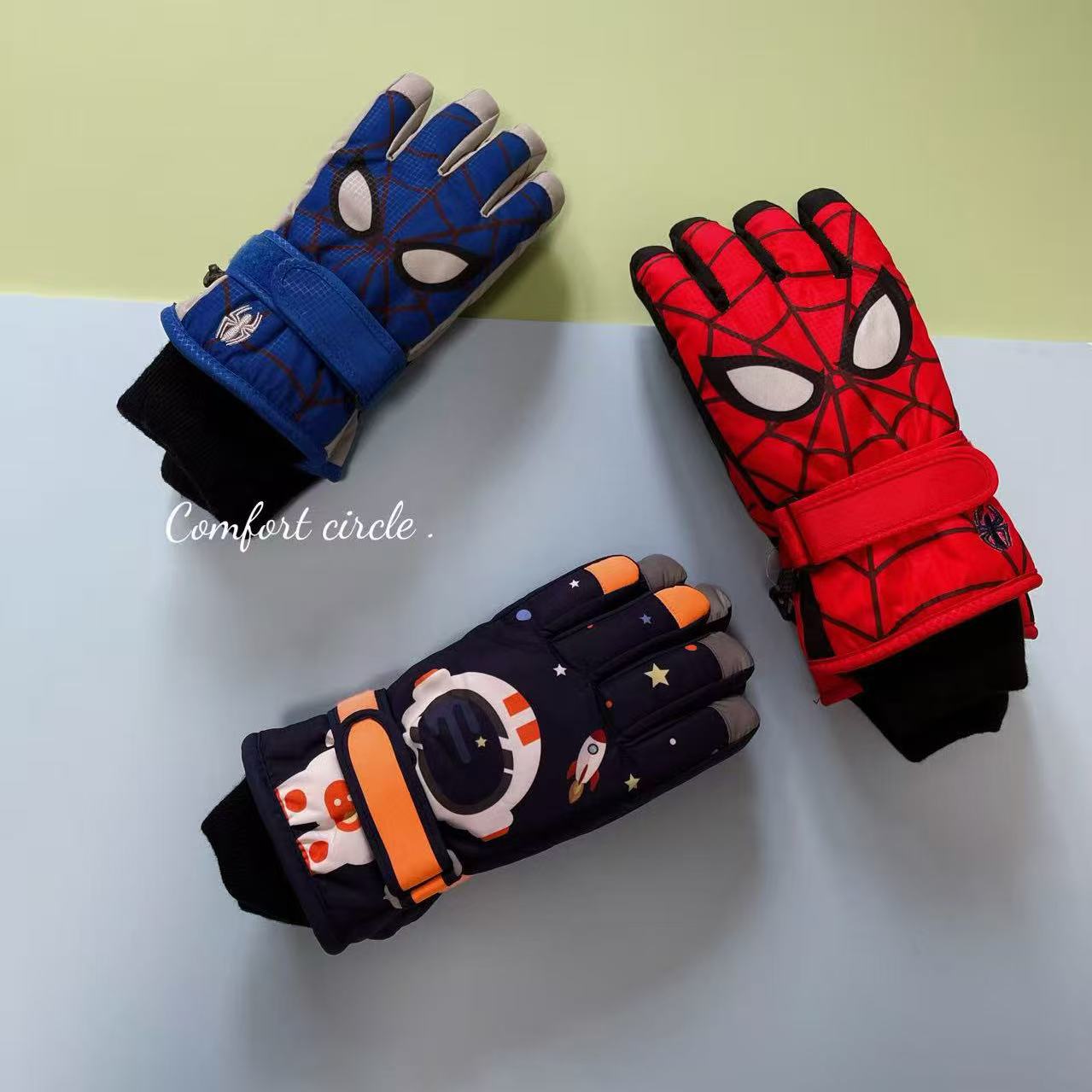 儿童手套男童冬加厚保暖滑雪防水女童小学生骑车防寒玩雪专用手套