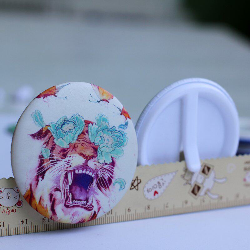 HIGH-QUALITY CREATIVE BADGES ARE CUSTOM-MADE CARD BADGES THAT DONT HURT CLOTHES AND DO NOT HURT THE CLOTHES ONE BY ONE