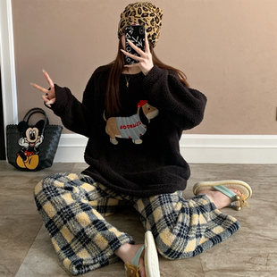 冬季加厚加绒珊瑚绒睡衣女卡通学生可爱腊肠狗法兰绒套头家居服