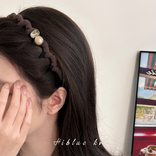 珍珠高颅顶发箍带齿防滑头饰女2026新款 高级感日常外戴齿梳头箍