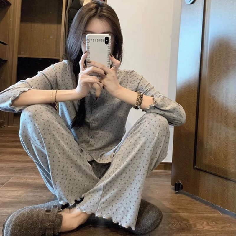 秋冬季2025新款简约气质款女款睡衣休闲小碎花可外穿的家居服套装