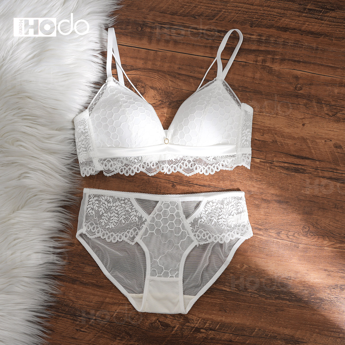 【大美唤粉丝专享】蕾丝女小胸聚拢性感深V法式文胸套装HDYJH4899,女士内衣/男士内衣/家居服,保暖背心,淘宝优惠券,粉丝福利购,淘宝优惠卷