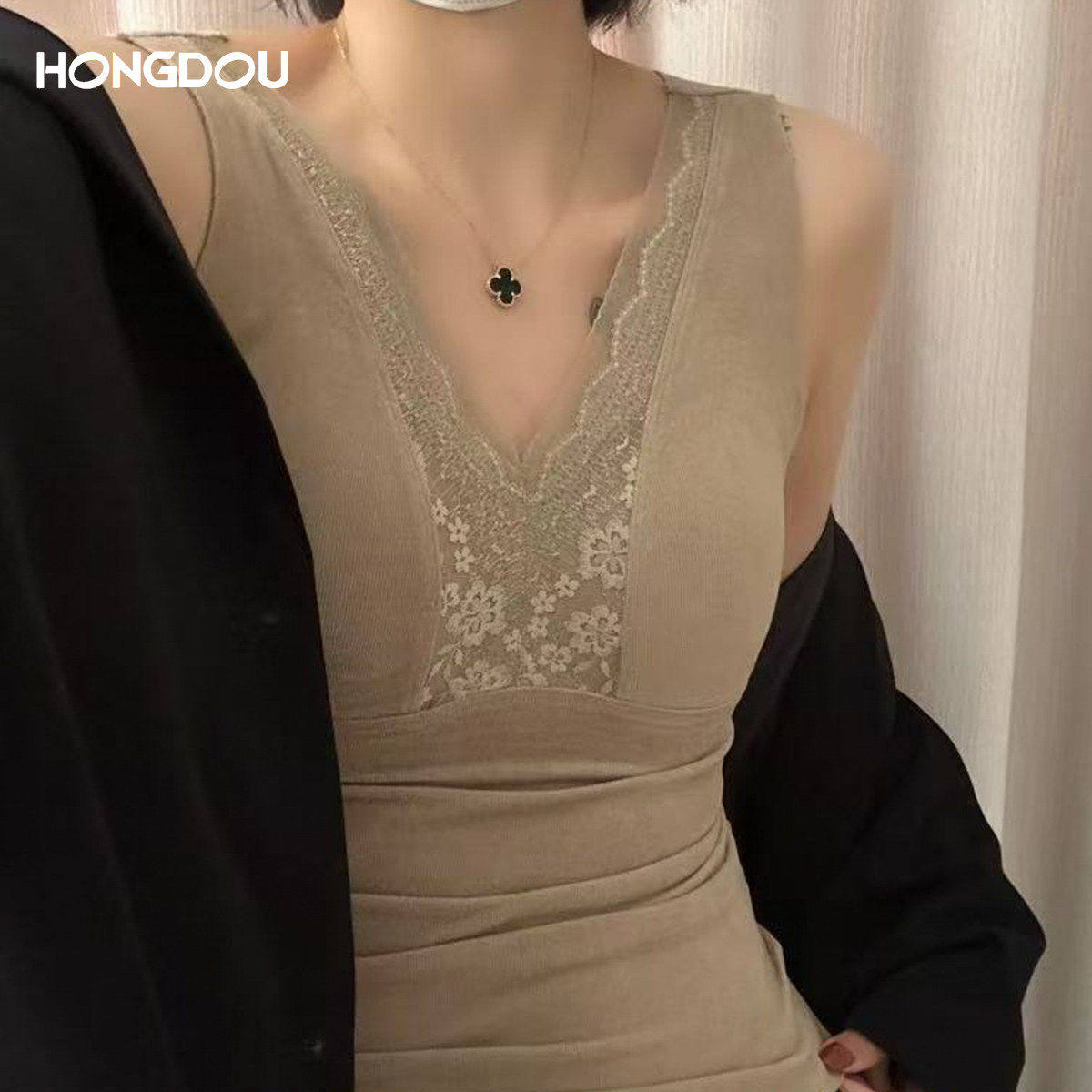 【大美唤粉丝专享】【法式蕾丝小奶椰带罩杯背心】保暖吊带-6802,女装/女士精品,大码内搭,淘宝优惠券,粉丝福利购,淘宝优惠卷