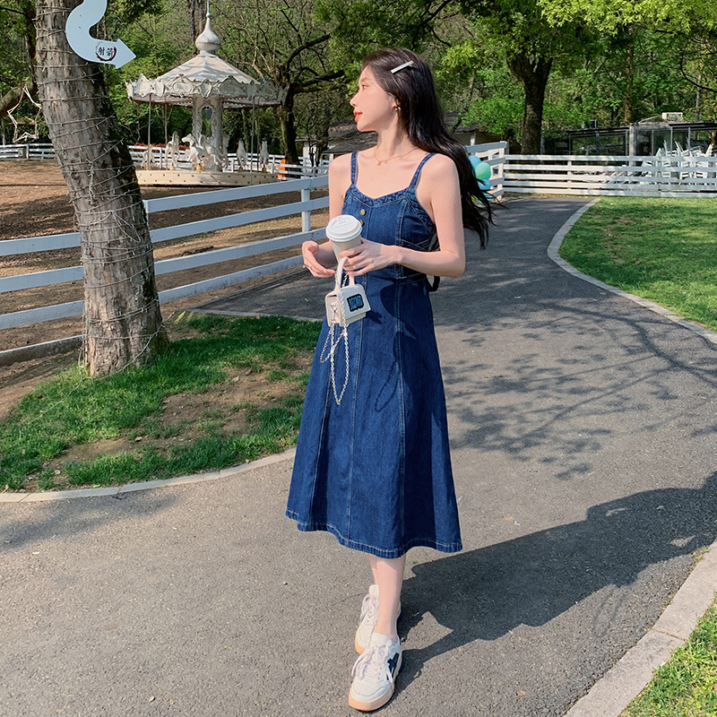 法式气质v领牛仔连衣裙女夏显瘦2025新款梨型身材休闲温柔风裙子，女装连衣裙，浙宝113
