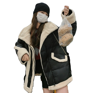 2025冬季新款韩版流行羊羔毛拼接白鸭绒羽绒服女宽松显瘦立领外套图片