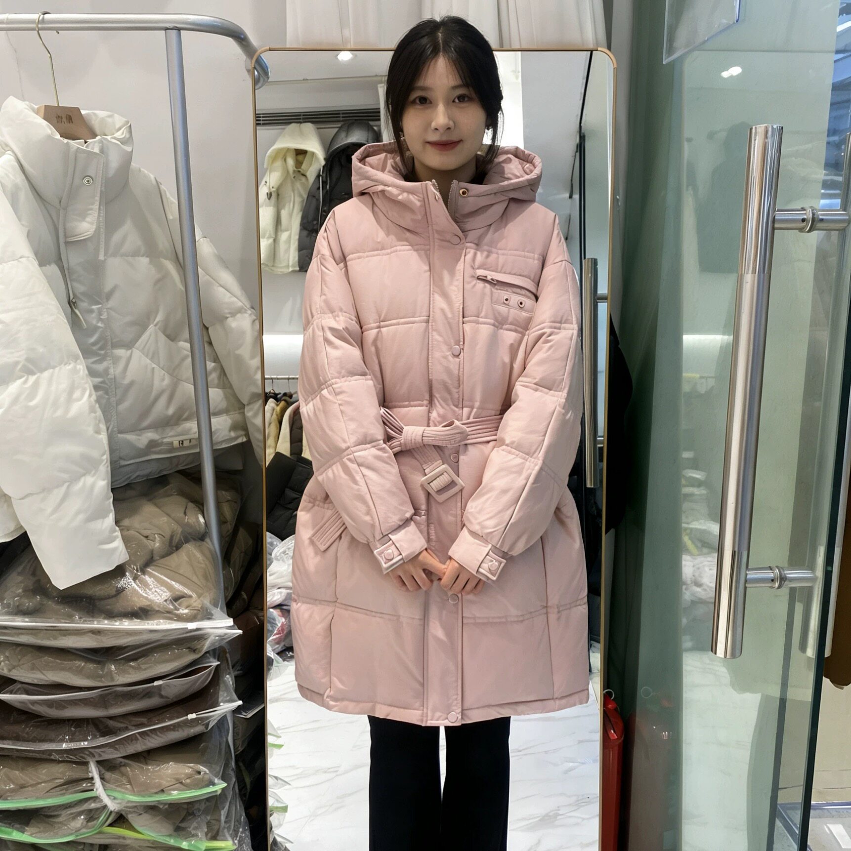 2026冬新款韩版宽松显瘦百搭连帽羽绒服女中长款过膝加厚保暖外套