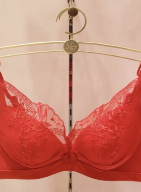 曼妮芬本命年喜庆结婚红色喜上梅梢长三角无钢圈聚拢模杯20812239