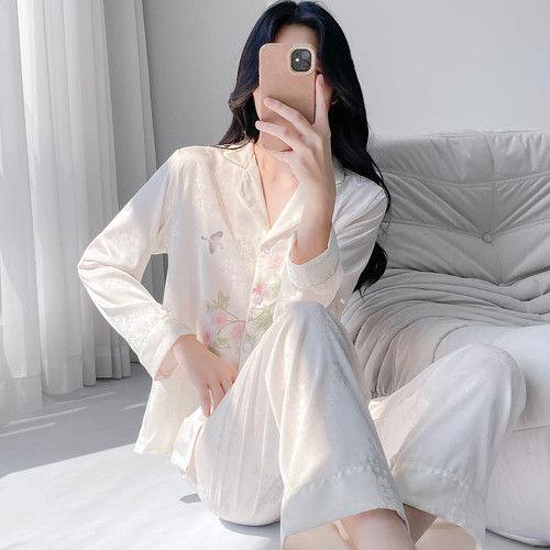 维多利亚春秋季女士新款真丝性感睡衣女国风印花长袖长裤家居服饰