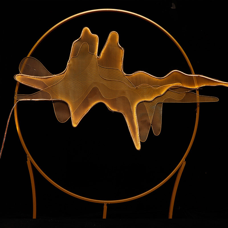 新款中式婚庆道具铁艺华山舞台背景屏风婚礼装饰布置假山路引摆件