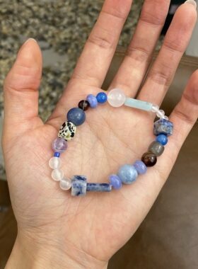 蔚蓝海岸自制天然石串珠显白