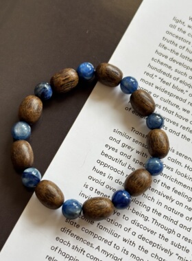 天然芽庄沉香木搭配蓝晶手串