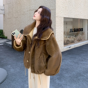 【新款】现货两面穿皮毛一体外套297-1919-P195-K288，女装短外套，艾艾淮淮