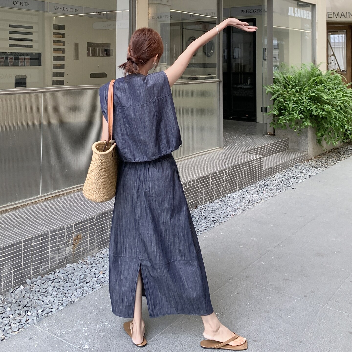 文艺风复古绣花无袖马甲半身裙两件套女2025夏季新款设计感套装裙,女装套装/套裙,艾艾淮淮
