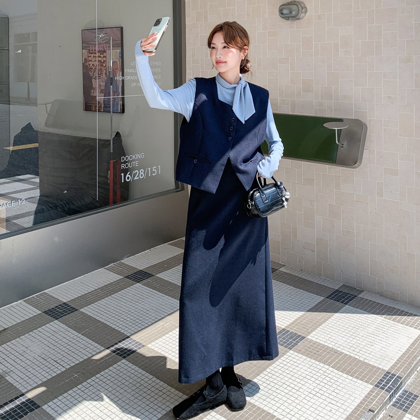 藏青色设计感方领马甲半身裙套装2025秋季蝴蝶结打底衫淡人三件套,女装套装/套裙,艾艾淮淮