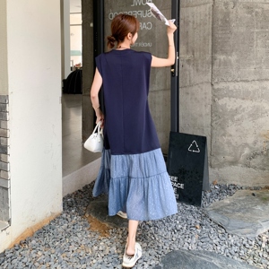 盐系藏蓝色无袖拼接背心连衣裙女夏2025年新款松弛感休闲减龄长裙图片