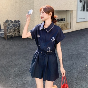 时尚减龄收腰连体裤女2025夏新款气质设计感单排扣抽绳短裤连衣裤图片