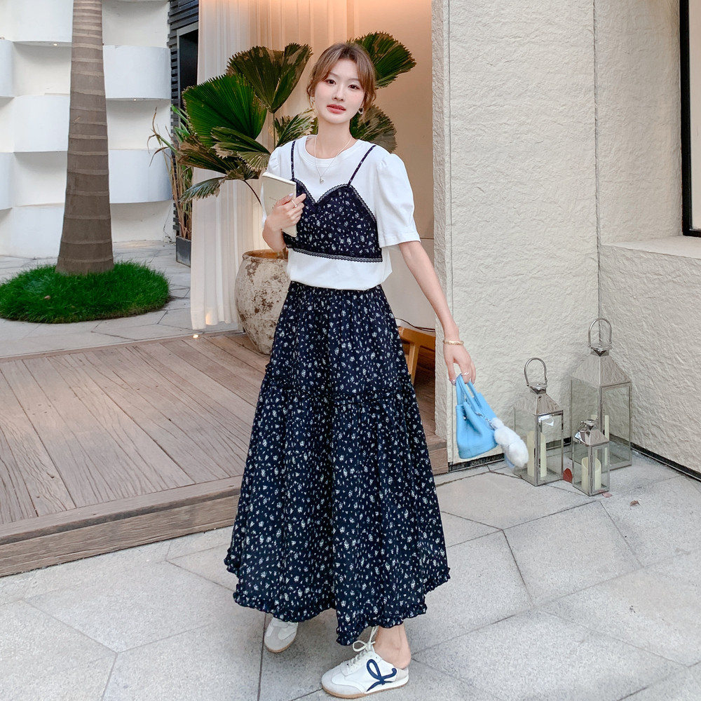 轻熟风设计感夏日ootd穿搭女2025新款假两件上衣碎花半身裙两件套,女装连衣裙,艾艾淮淮