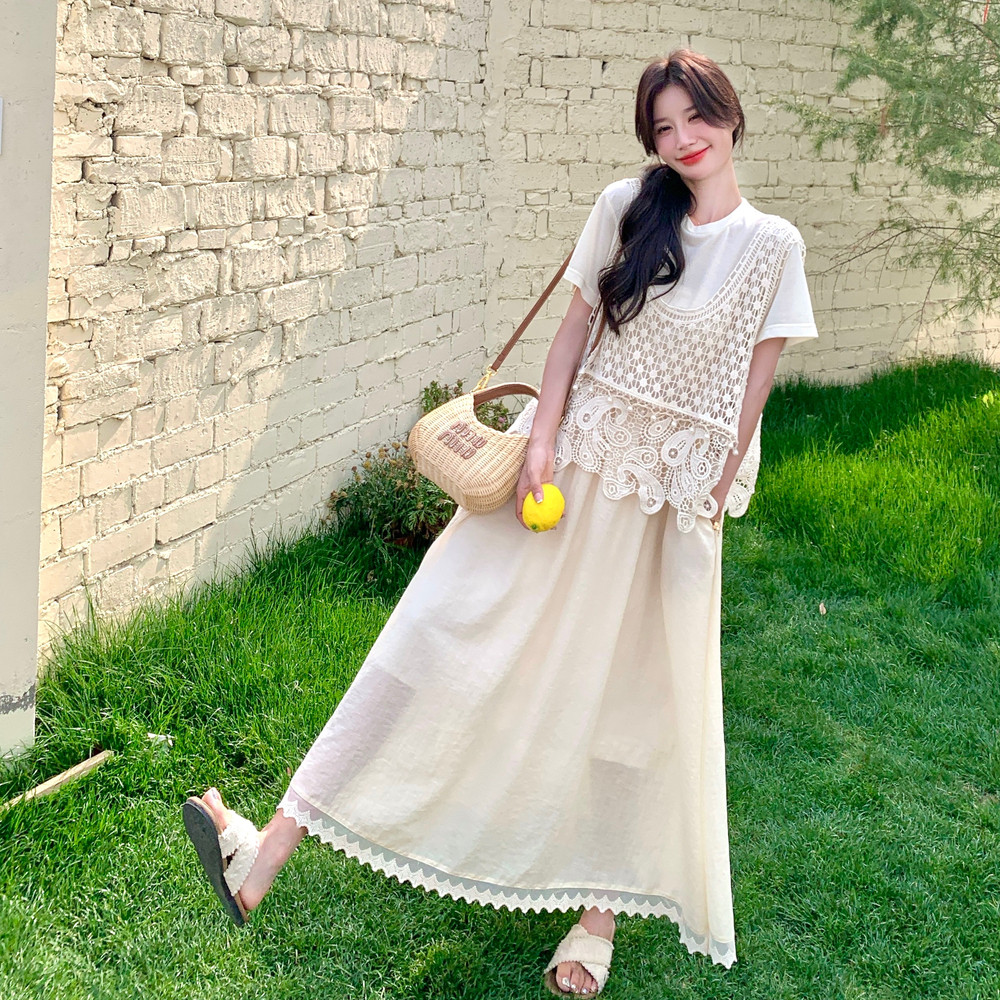 温柔穿搭甜美镂空吊带上衣套装女夏新款假两件拼接连衣裙两件套,女装连衣裙,艾艾淮淮