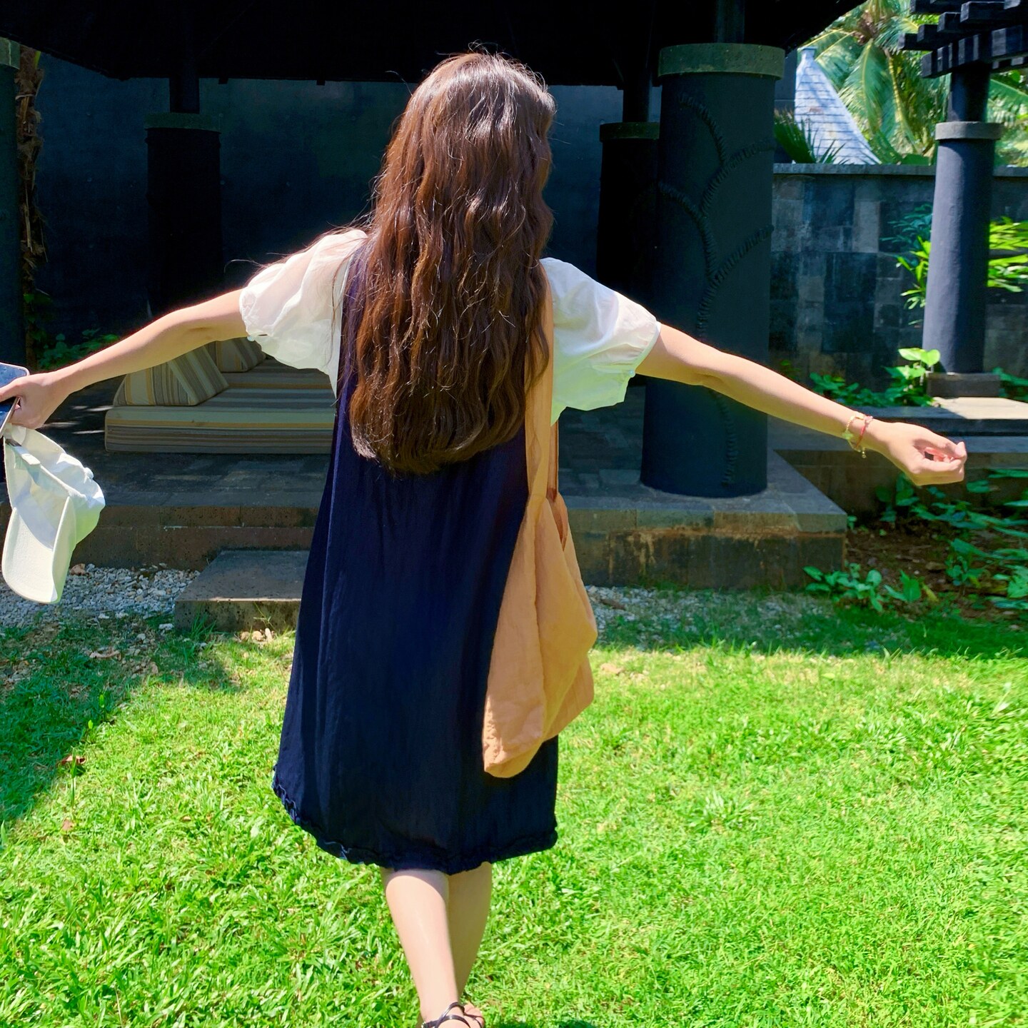 小个子显瘦薄款牛仔背带裙套装夏季新款温柔风t恤连衣裙女两件套,女装连衣裙,艾艾淮淮