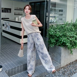 韩系炸街时尚套装女夏2025新款设计感超好看上衣印花阔腿裤两件套图片