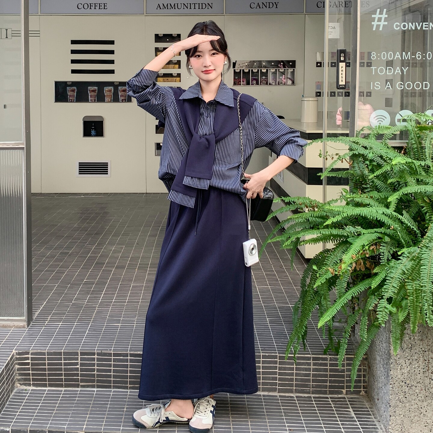 藏青色条纹学院风长袖衬衫套装女2025春秋季新款显瘦半身裙两件套,女装套装/套裙,艾艾淮淮