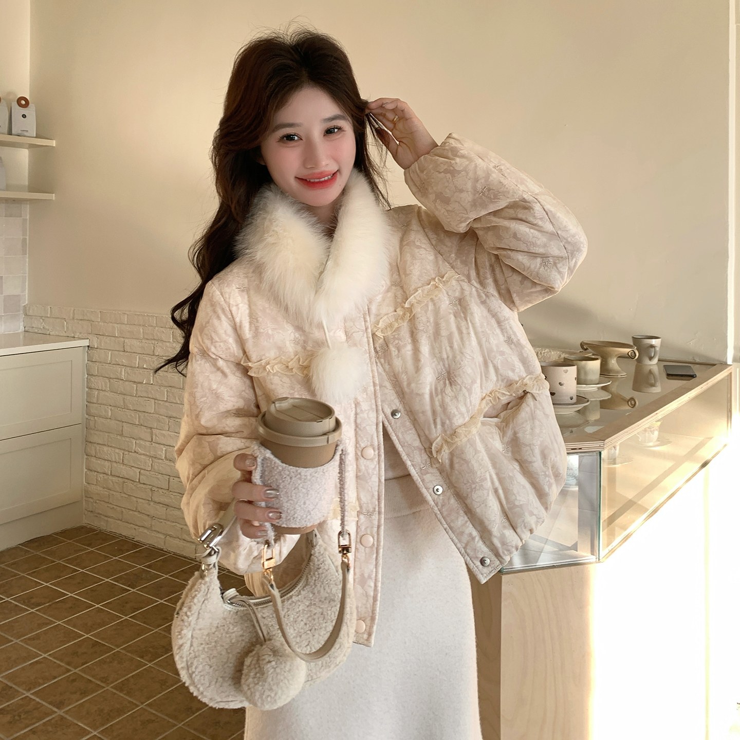 【新款】90绒现货重工面料羽绒服外套297-1978-315-K458，女装棉衣/棉服，艾艾淮淮