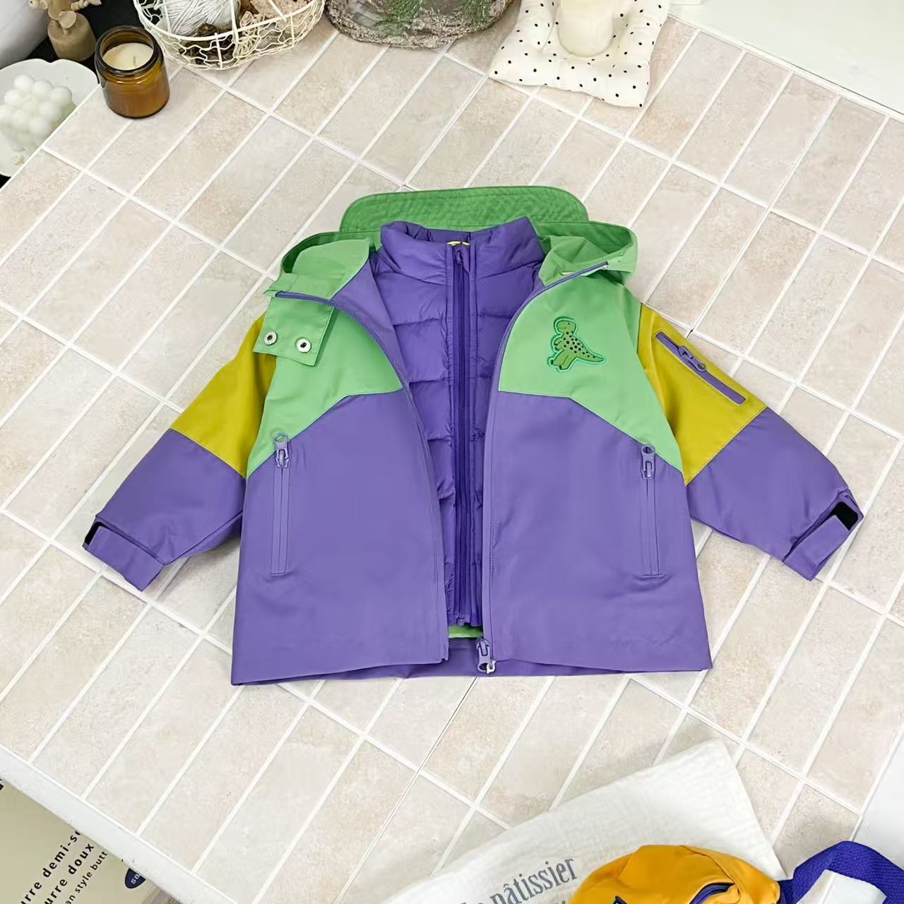 齐家品牌儿童三合一冲锋衣羽绒