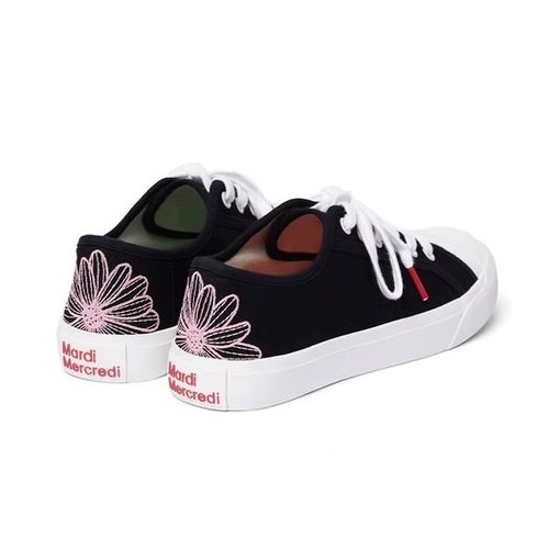 直邮Mardi雏菊帆布鞋新款