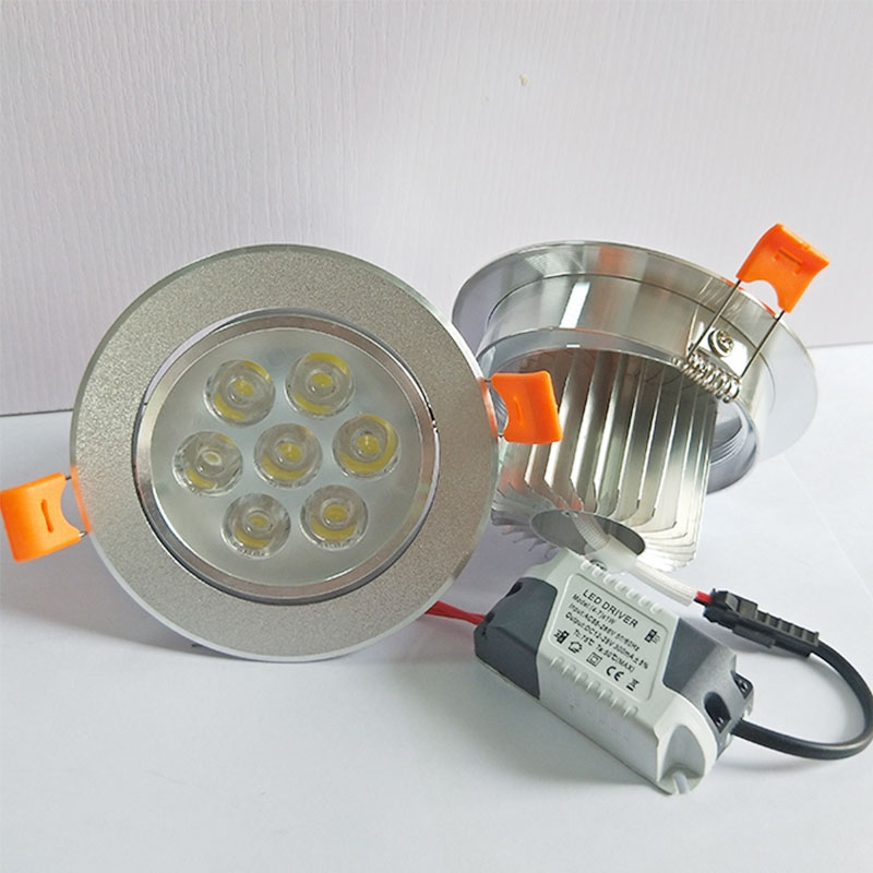 LED嵌入式射灯  开孔90~100ＭＭ天花灯 大功率5Ｗ7Ｗ白暖中性光灯