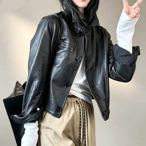 酷感真皮皮衣女短款翻领单排扣修身显瘦百搭款夹克外套