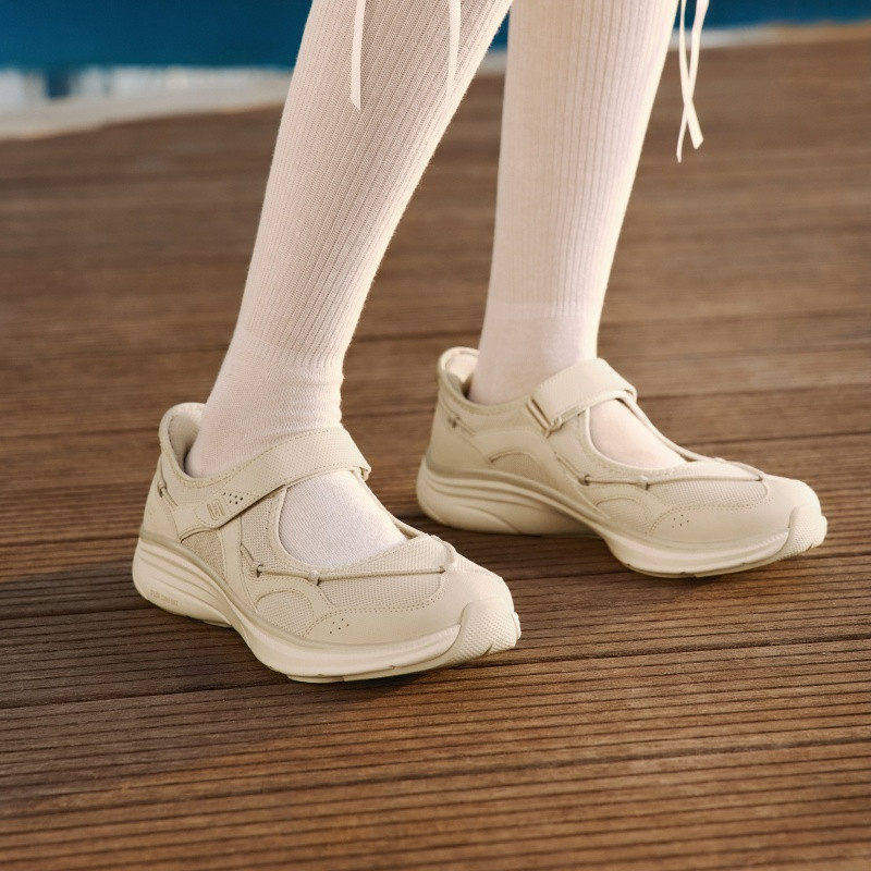 Skechers斯凯奇厚底玛丽珍鞋女浅口魔术贴内增高休闲单鞋104495